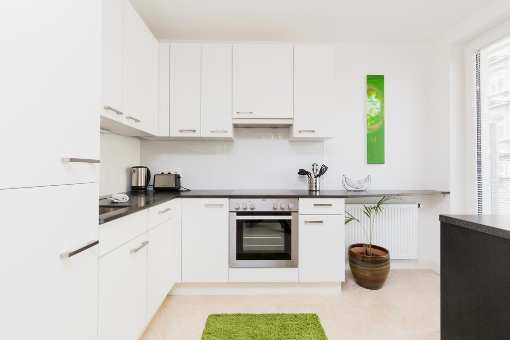 Rafael Kaiser - Paros Apartment - Contactless 24H Check-In Wien Ngoại thất bức ảnh