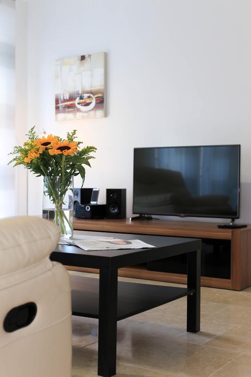 Rafael Kaiser - Paros Apartment - Contactless 24H Check-In Wien Phòng bức ảnh