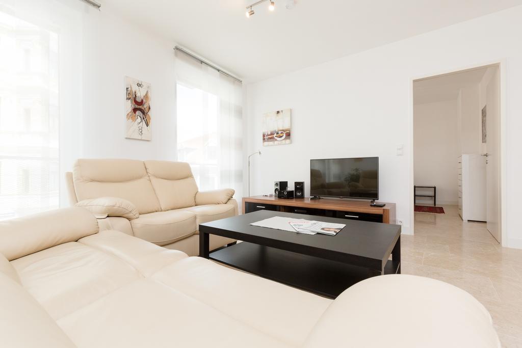 Rafael Kaiser - Paros Apartment - Contactless 24H Check-In Wien Phòng bức ảnh